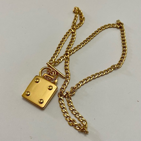 (SOLD) Vintage, Authentic Loewe Gold Plated 18-inch Chain Necklace - Picture 7 of 10